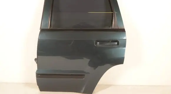 Jeep Grand Cherokee (WK) Rear door