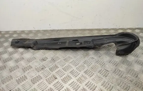 Audi A6 C7 Fender end trim 4G0821111