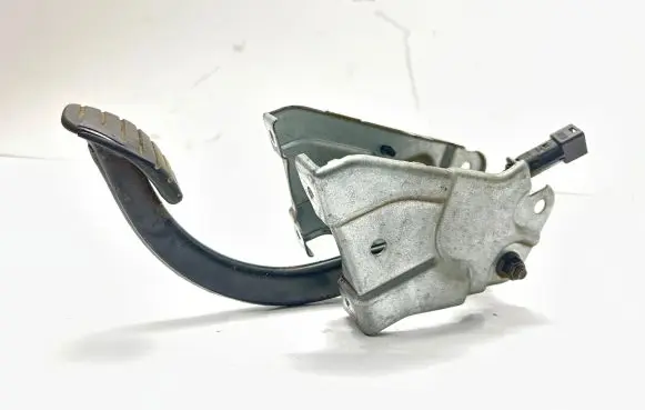 Renault Trafic II (X83) Brake pedal 414986