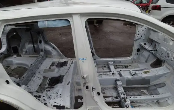 Nissan Qashqai Other sill/pillar trim element