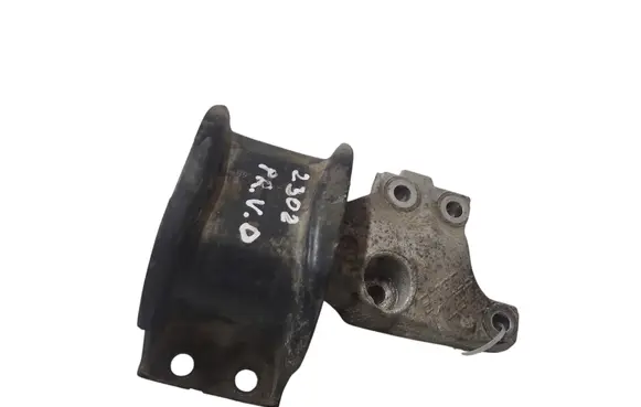 Peugeot 307 Engine mount bracket