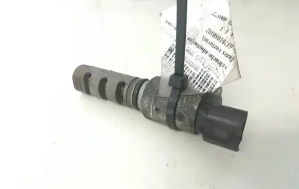 Toyota Auris 150 Camshaft vanos timing valve 63701050102 637010501020K282