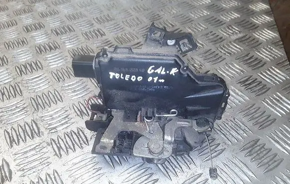 Rear door lock