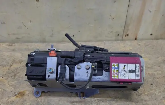 Mazda 6 Voltage converter inverter GKH867ZC0B