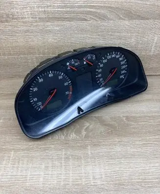 Volkswagen PASSAT B5 Speedometer (instrument cluster) 3B0919861BX 110208793