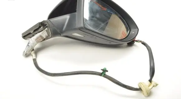 Volkswagen Golf VII Front door electric wing mirror 