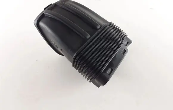 Audi A6 S6 C6 4F Air intake hose/pipe 07L129739