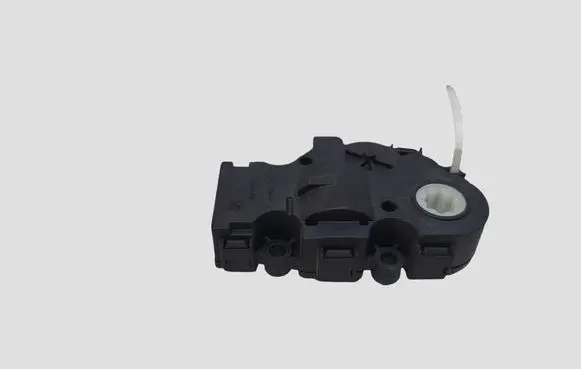 BMW 5 G30 G31 G38 Air flap motor/actuator EXB101