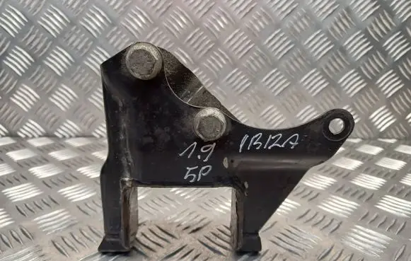 Seat Ibiza III (6L) Gearbox mounting bracket 6Q0199111R