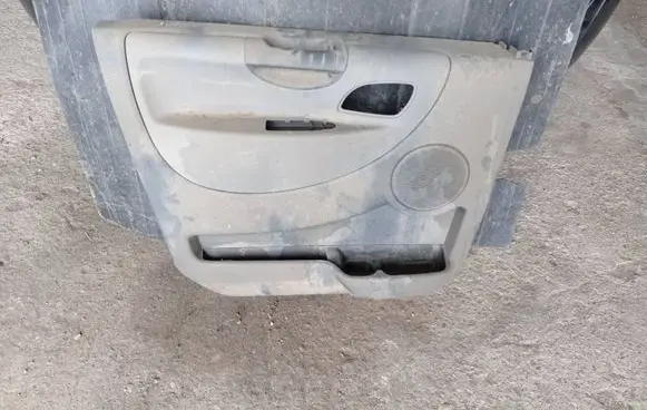Citroen Jumpy Front door card panel trim 1498951077 1496167077