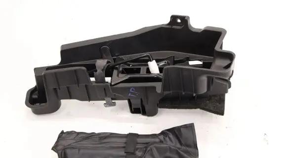 Audi Q3 8U Interior carpet 8U0011215