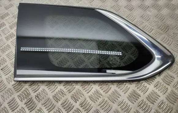 Mitsubishi Outlander Rear side window
