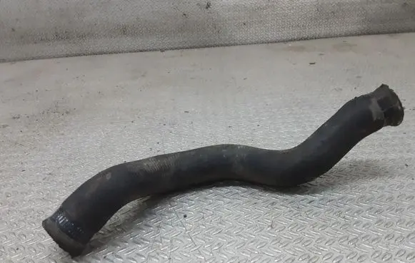 Land Rover Discovery Engine coolant pipe/hose