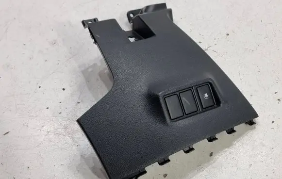Toyota C-HR I Dashboard lower bottom trim panel 55545F4010
