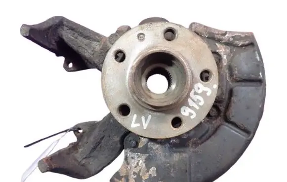 Skoda Octavia Mk1 (1U) Front wheel hub spindle knuckle