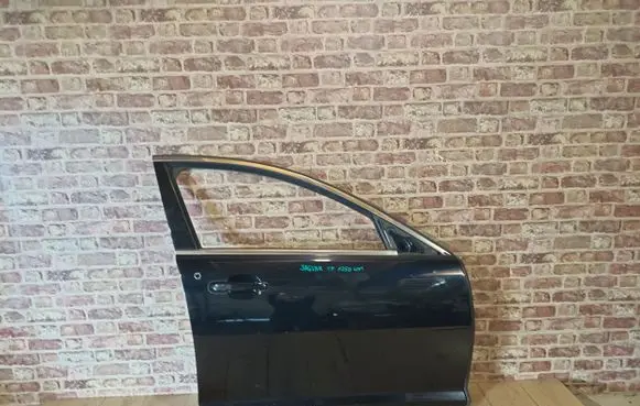 Jaguar XF X250 Front door