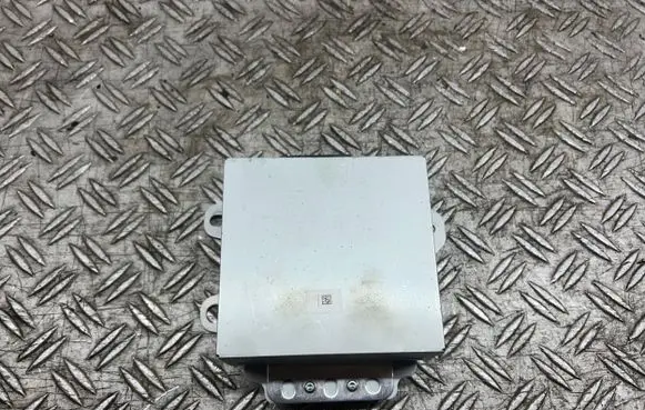 Ford Explorer VI Voltage converter inverter LB5T19J254