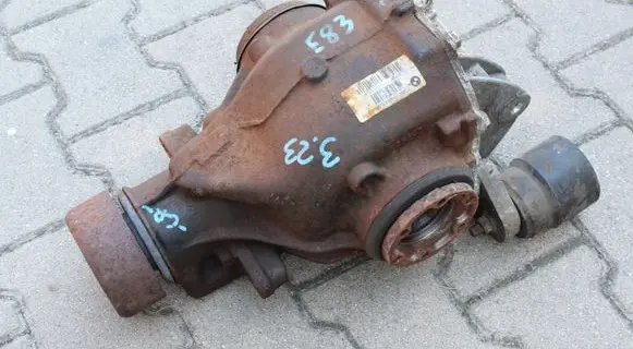 BMW X3 E83 Rear differential 7586018