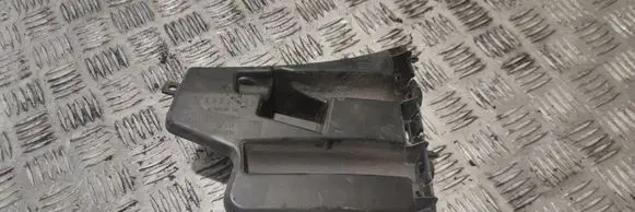 Volvo S60 Fender mounting bracket 30796626
