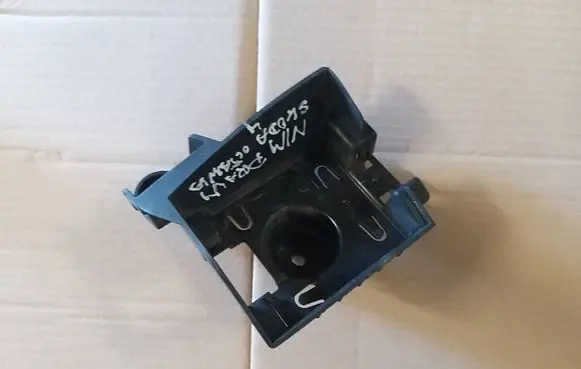 Skoda Octavia Mk4 Bumper support mounting bracket corner 5E7907456