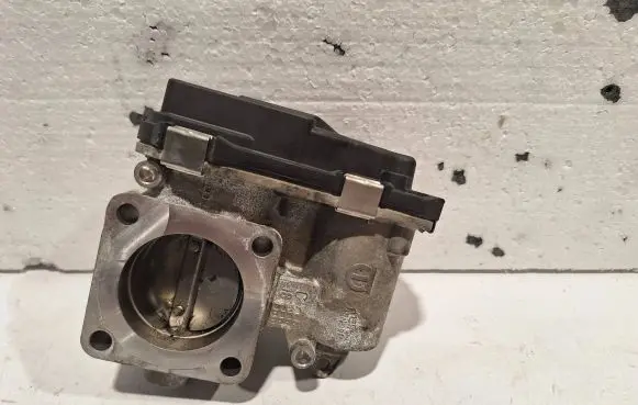 Fiat 500X Throttle valve 55263127