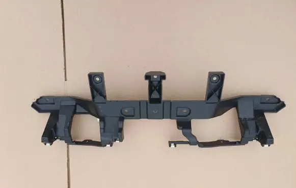 Land Rover Evoque II Front bumper mounting bracket N9X2-17E800-AA N9X217E800AA