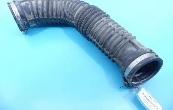 Intercooler hose/pipe