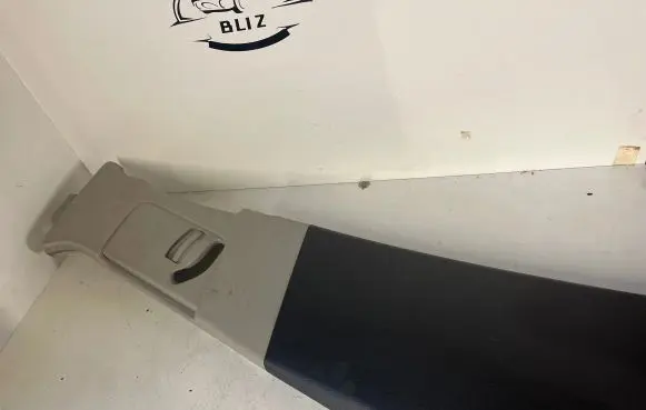 Opel Meriva B (B) pillar trim (bottom) 13265528 M6973 455567867