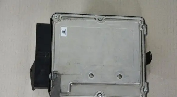 Volkswagen Touareg III Engine control unit/module ECU