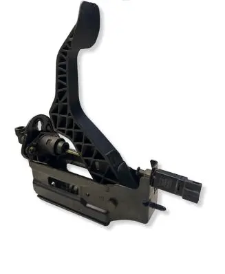 Volkswagen Golf IV Clutch pedal 1J1721373C
