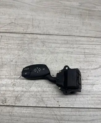 BMW 5 E60 E61 Indicator stalk 6924103 010803131 01106720