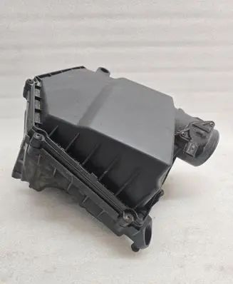 Volvo V60 Air filter box 31474862
