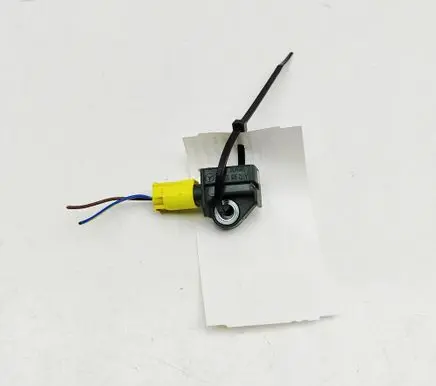 Mercedes-Benz E C207 W207 Airbag deployment crash/impact sensor A1729056000