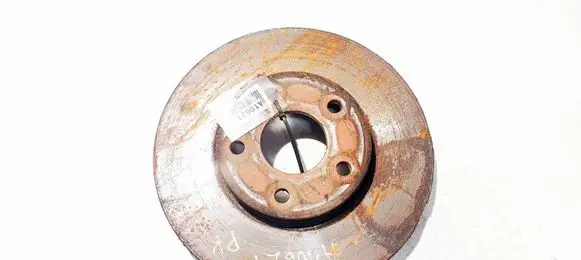 Ford C-MAX I Front brake disc ventiliuojamas