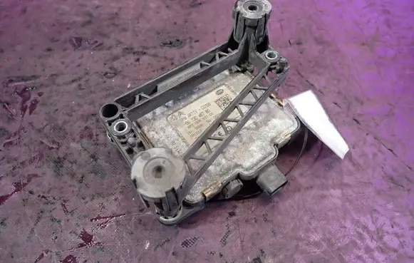Peugeot 3008 I Cruise control switch 