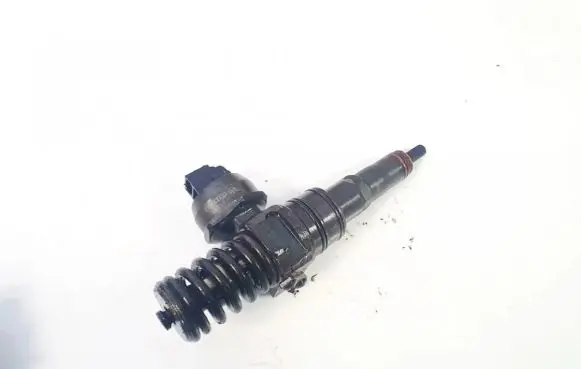 Audi A4 S4 B6 8E 8H Fuel injector 13480rf 03-03-24b