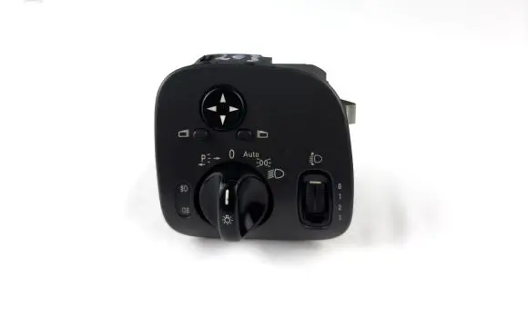 Mercedes-Benz C W203 Light switch a2035450604 24406574725