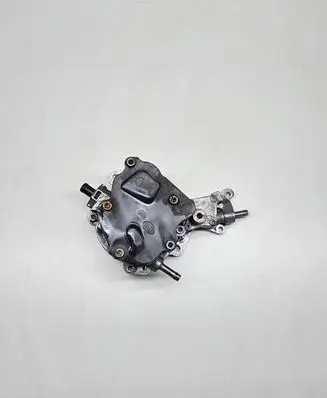 Volkswagen Touran I Vacuum pump 038145209N 080421E