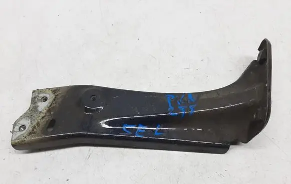 Skoda Octavia Mk3 (5E) Fender mounting bracket 5E0821141