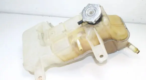 Chrysler 300 - 300C Coolant expansion tank/reservoir 04596466AF