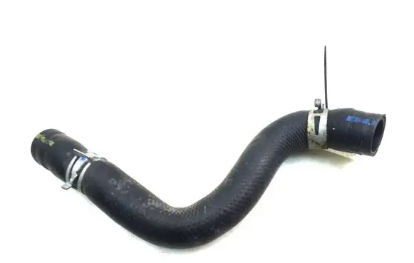 Toyota Prius+ (ZVW40) Engine coolant pipe/hose 1657137140
