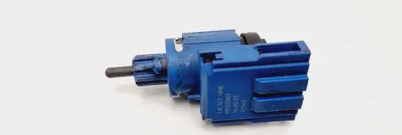 Clutch pedal sensor