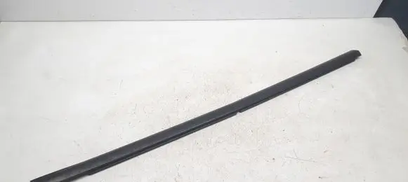 Citroen C3 Picasso Rear door glass trim molding 9681443680