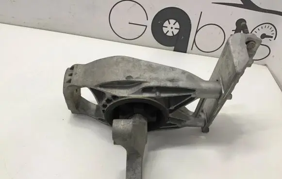 Mercedes-Benz EQE v295 Engine mount bracket A2973330500