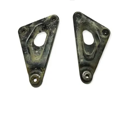 Opel Zafira B Engine mounting bracket