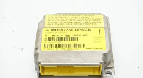 Mitsubishi Colt Airbag control unit/module MR587756