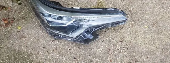 Toyota C-HR I Headlight/headlamp 81110F417000