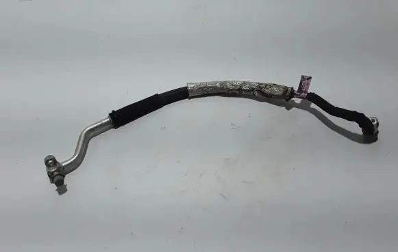 Dodge Durango Air conditioning (A/C) pipe/hose 68217218AD