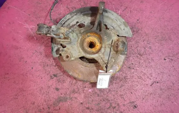 Renault Fluence Front wheel hub spindle knuckle