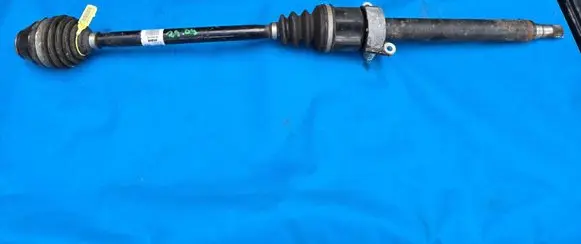 BMW i8 Rear driveshaft 8611320 33208611320